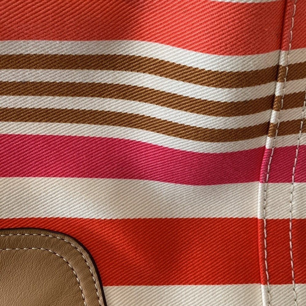 Beautiful Gently Loved Hadley Canvas Leather Trim Tote by COACH - Picture 3 of 10